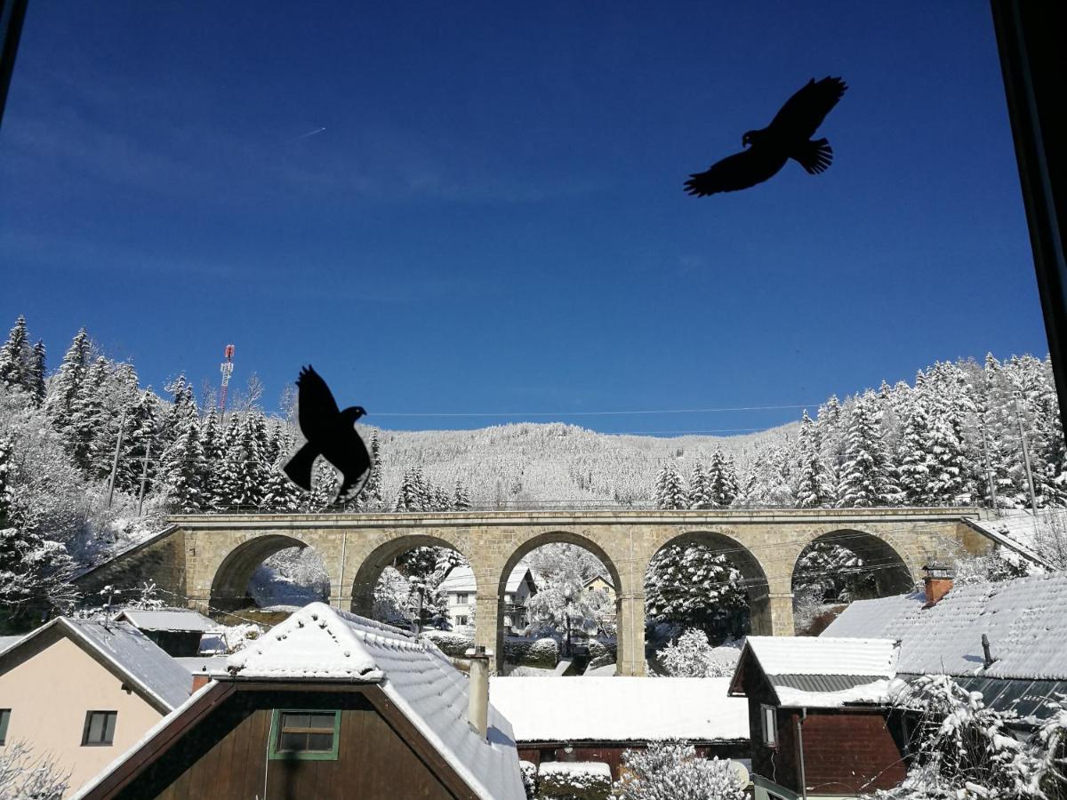 Hotel Frühstückspension Gasthof Gesslbauer Steinhaus am Semmering Exterior foto